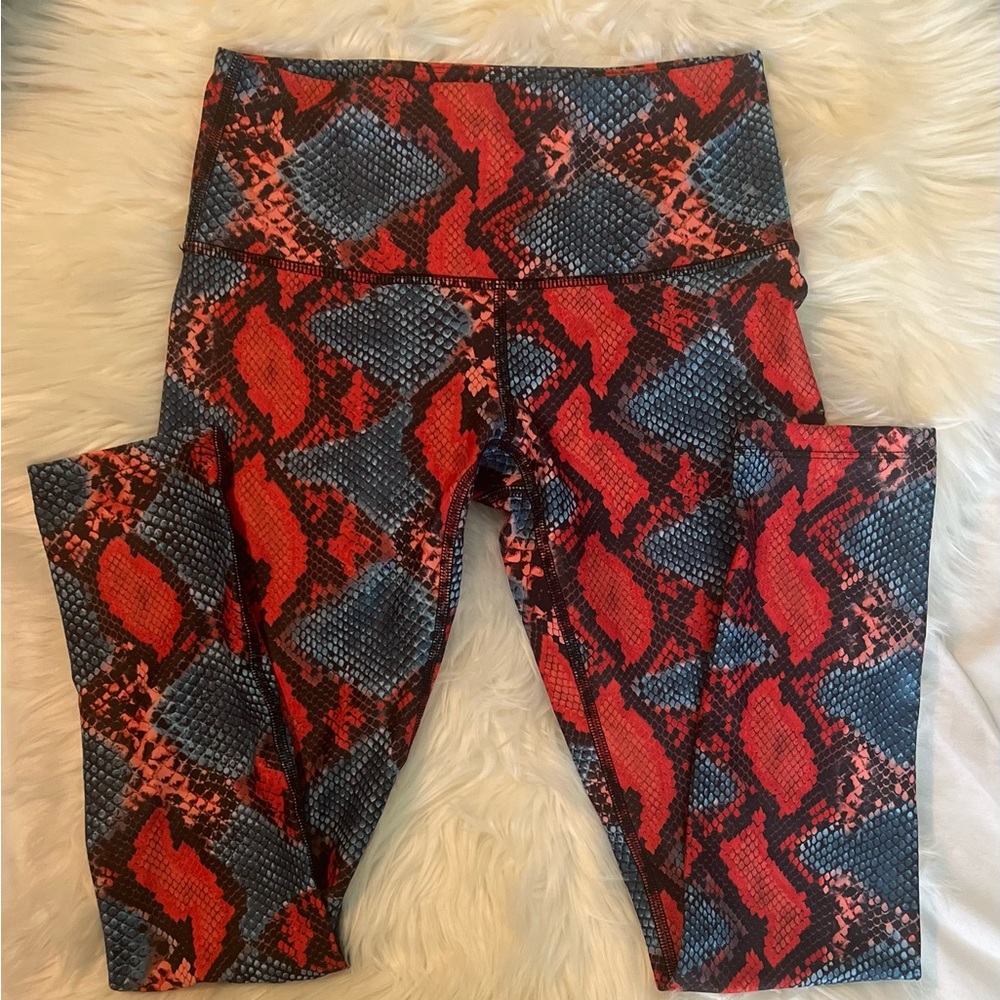Noli Active Snake Print Yoga Leggings
